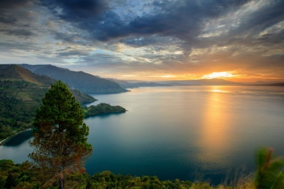 Danau Toba: Keindahan Alam dan Pesona Wisatanya yang Memukau, Bak Surga di Dunia Nyata