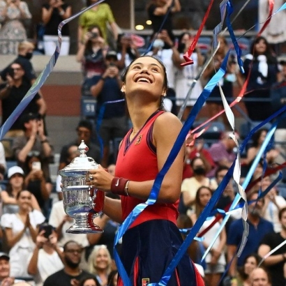 Spektakuler, Emma Raducanu Ukir Banyak Rekor di US Open