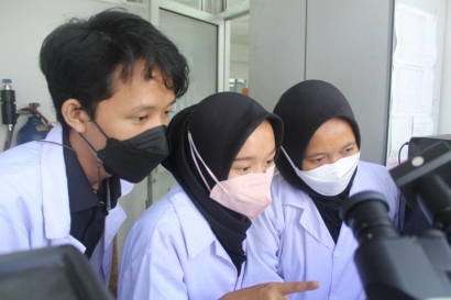 Mahasiswa UMP Ciptakan Masker Nanofiber Selulosa dari Limbah Ampas Tebu sebagai Solusi Pengatasan Limbah Masker Medis