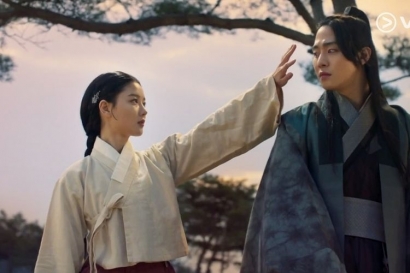 5 Alasan Drama Korea "Lovers of The Red Sky" Menarik untuk Ditonton