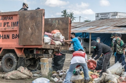 PT IMIP Bantu Wujudkan Bahodopi Bersih dari Sampah di WCD 2021