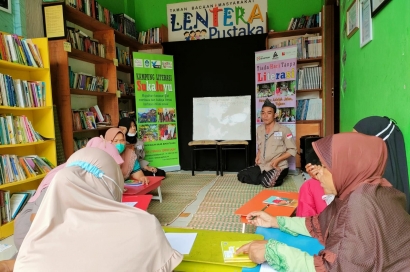 Gandeng Relawan Baru, Kampung Literasi Sukaluyu Tuntaskan Berantas Buta Aksara di Kaki Gunung Salak