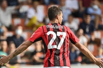 AC Milan Rebut Puncak Serie A