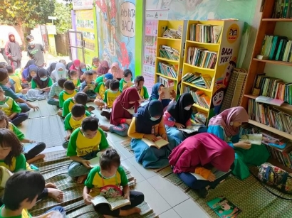 Kampung Literasi Sukaluyu, Targetkan Taman Bacaan Lebih Asyik dan Inklusif