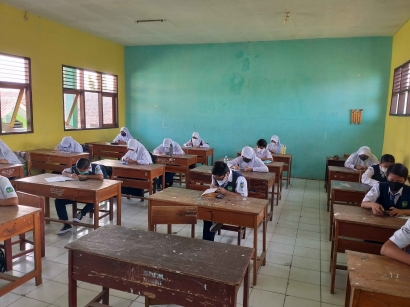 Upaya Meningkatkan Minat Baca Tulis di SMP Negeri 4 Kota Cirebon
