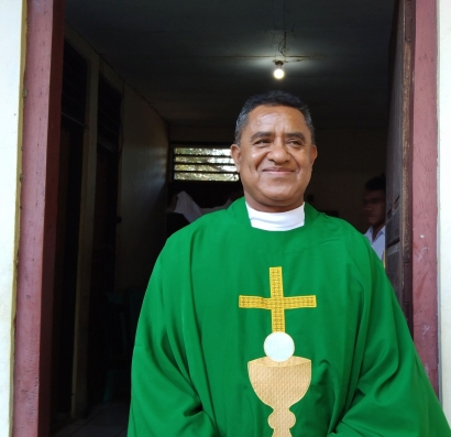 Rayakan  HUT ke-54, Pastor Kanis Oki: Mari Kita Diam untuk Melayani