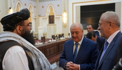 Membahas Situasi Terkini, Delegasi Uzbekistan Terbang Menemui Pemimpin Baru Afghanistan