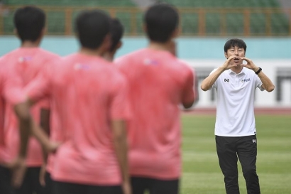 Walau Lama Mudik, Shin Tae-yong Bisa Menaikkan Peringkat Timnas di FIFA