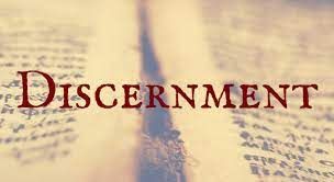 Mengambil Keputusan dengan Discernment (Review Buku)