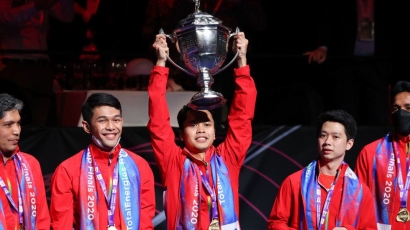 Cukur China 3-0, Indonesia Merebut Piala Thomas 2021