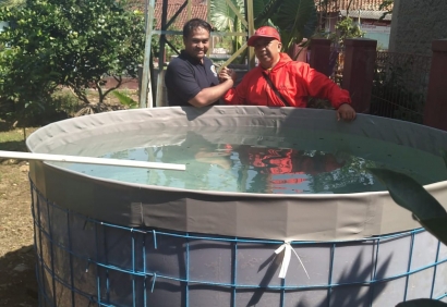 Desa Wanasigra Ciamis Menerapkan Sistem Budidaya Ikan Gurame pada Kolam Bundar