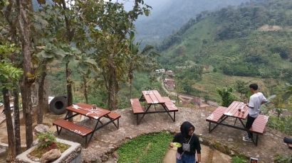 "Seribu Batu Semliro" Wisata Tertinggi di Pegunungan Desa Rahtawu