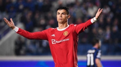 Ronaldo Selamatkan Manchester United Lewat 2 Golnya ke Gawang Atalanta