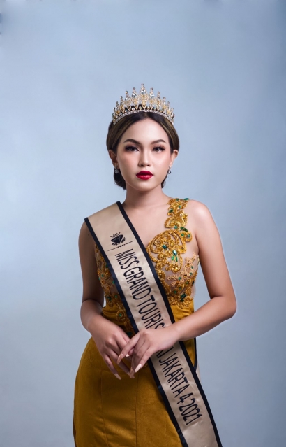 Gokil! Bapak SD Darmono sebagai Founder President University Memberikan Dukungan Secara Langsung kepada Silma sebagai Miss Grand Tourism Indonesia 2022