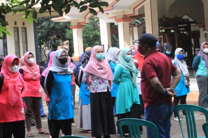 Cegah DB, Kelompok KKN UIN Walisongo Bersama Kader Kelurahan Purwosari Lakukan PJN