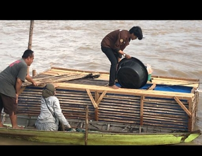 Pemberdayaan Masyarakat dengan Budidaya Ikan Lele di Pulau Salah Nama