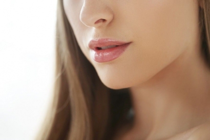 5 Langkah Efektif untuk Mengatasi Bibir Kering