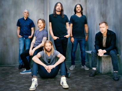 Video "Love Dies Young" Satu dari Banyak Bukti Kekocakan Foo Fighters