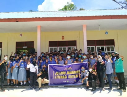 Giat Jujaro Mungare dan Literasi Digital di Desa Waai, Kabupaten Maluku Tengah. Kolaborasi JaWAra Internet Sehat dan Mafindo Maluku
