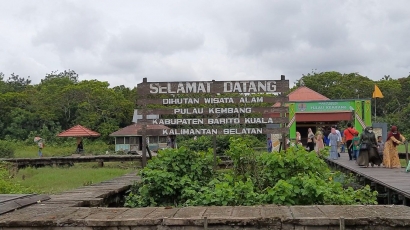 Melihat Wisata Pulau Kembang
