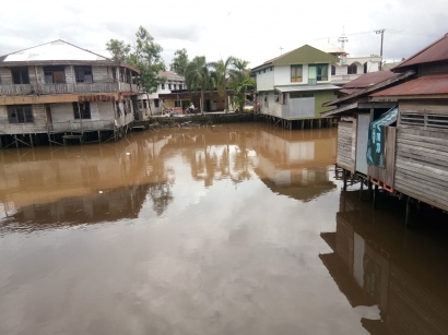Pencemaran Kualitas Air Sungai di Kota Banjarmasin