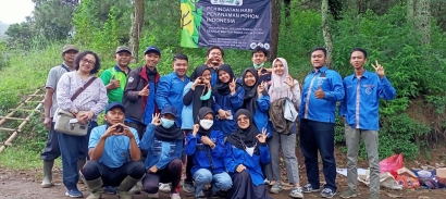 Ajak Agen Pemulihan Iklim, Mahasiswa UM Adakan Kegiatan untuk Hari Menanam Pohon Indonesia