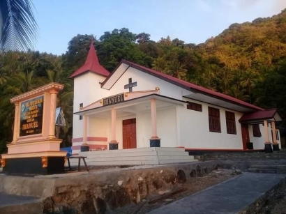Setelah 50 Tahun Penantian, Rumah Ibadah Pulau Teon - Mesa Diresmikan