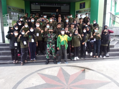LDKO Politeknik Negeri Samarinda Staff Batalyon Kemaritiman Utus Delegasi
