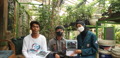 KKN UNDIP: Penyuluhan Penggunaan APD dan Pengadaan APD pada Pekerja Pupuk Organik Eceng Gondok di Desa Kesongo, Tuntang, Semarang