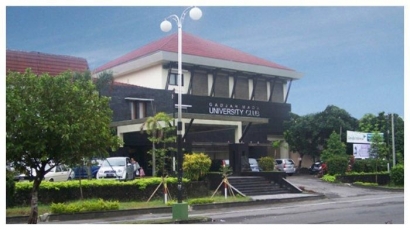 Pengalaman Pertama Menginap di Hotel Universitas Gajah Mada Club Yogyakarta