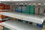Harga Minyak Goreng Rp14.000 Per Liter, Stok di Minimarket Ludes Diserbu