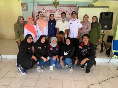 Mahasiswa PMM Universitas Muhammadiyah Malang Ikut menyukseskan Kegiatan Hari Ibu