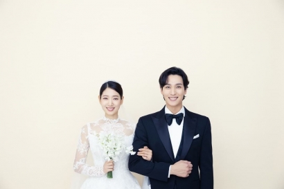 Park Shin Hye dan Choi Tae Joon Resmi Menikah Hari Ini!