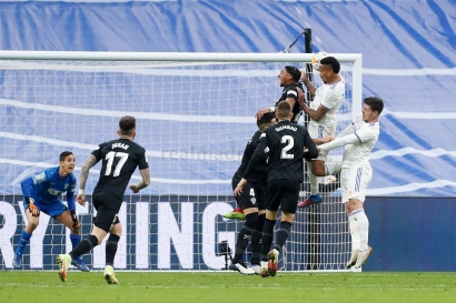 Real Madrid vs Elche: Gagal Maning Real Madrid di Rumah Sendiri
