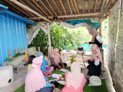 Mahasiswa KKN Tematik UNDIP Upayakan Diversifikasi Olahan Susu untuk Kemajuan UMKM Lokal Desa Tawangsari