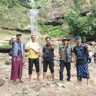 Kunjungan Patriot Desa bersama Forum TBM Kabupaten Cianjur ke Wisata Alam Curug Orok
