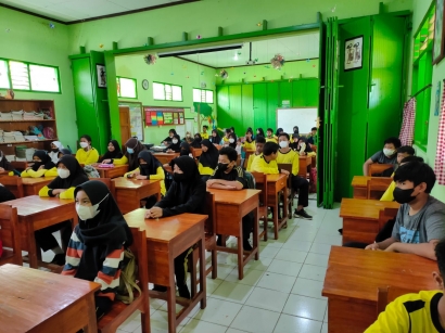 Penerapan Problem Solving dalam Penyelesaian Studi Kasus dengan Berpikir Secara Komputasi untuk Siswa Kelas 5 SDN Borobudur 1
