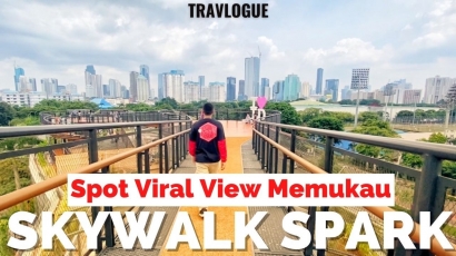 Skywalk Senayan Park yang Viral dan Memukau