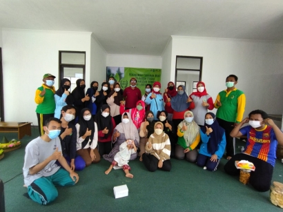 Bersama Kelurahan Kebonagung, KKM-DR Suropati Mensukseskan Penanaman Tanaman Toga di Lingkungan BLK