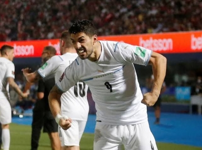 Gol Luis Suarez Berikan Harapan Uruguay untuk Lolos Piala Dunia 2022, Setelah Menang atas Paraguay