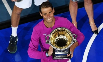 Kalahkan Medvedev, Rafael Nadal Catat Rekor 21 Gelar Grand Slam