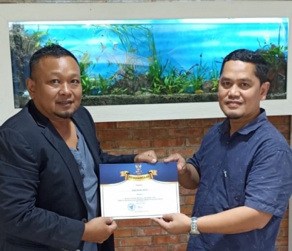 KPAID Kota Bogor Serahkan Penghargaan ke PKBM Bakti Nusa dan Pesantren Skoba Madani