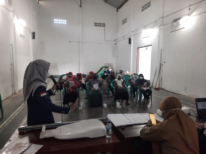 Peningkatan Kapasitas SDM Melalui Pelatihan Pengukuran Antropometri di Posyandu Desa Karanganyar, Borobudur, Magelang