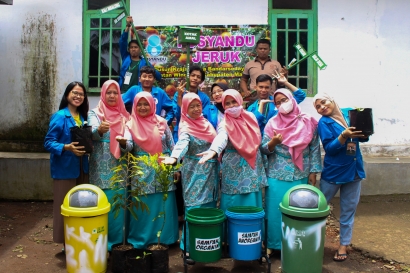 Krisis Lingkungan Bersih : Mahasiswa KKN UMBY 2022 Mengajak Masyarakat Desa Krajan Peduli Lingkungan
