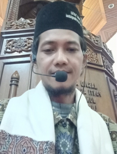Kajian Khusus untuk Muslim | Ust Muhammad Yusuf al-Minangkabawi | Kisah Si Udin dan Hukum Valentine