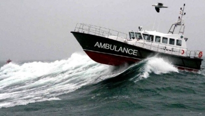 "Ambulance Laut" dan Pasien Kritis di Pulau Terpencil