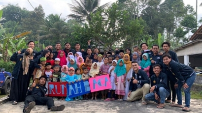  Literasi Kebencanaan dan Peresmian Rumah Baca di Dusun Sidorejo Desa Sumbermujur sebagai Upaya Awal Menuju Desa Tangguh Literasi