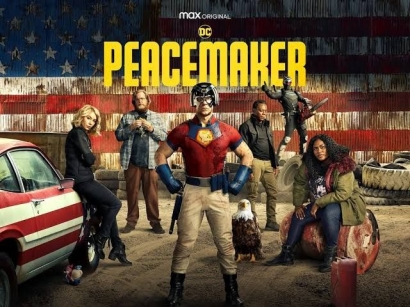 "Peacemaker", Cerita Superhero yang Dewasa, Gila, dan Penuh Tawa