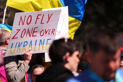 NATO Tak Kunjung Berani Mengiyakan No Fly Zone-nya Zelenskyy di Ukraina