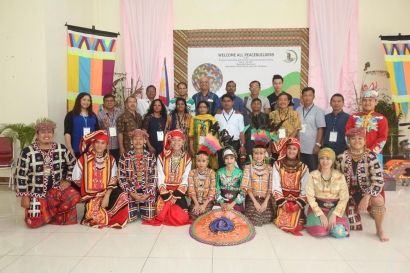 Belajar di Mindanao Peacebuilding Institute Filipina, Para Pengajarnya Top Markotop